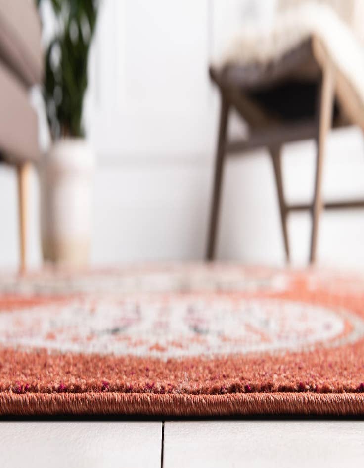 Detail image of 2' x 6'  Washable Modern Indoor / Outdoor Runner Rug