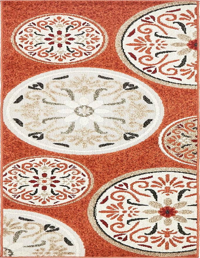 Detail image of 2' x 6' Easy-Clean Modern Indoor / Outdoor Runner Rug