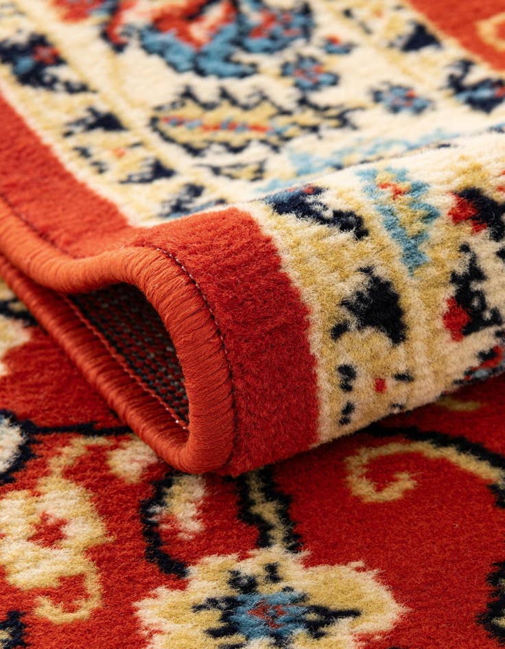 Detail image of 2' x 8' 2 Yasmin Runner Rug
