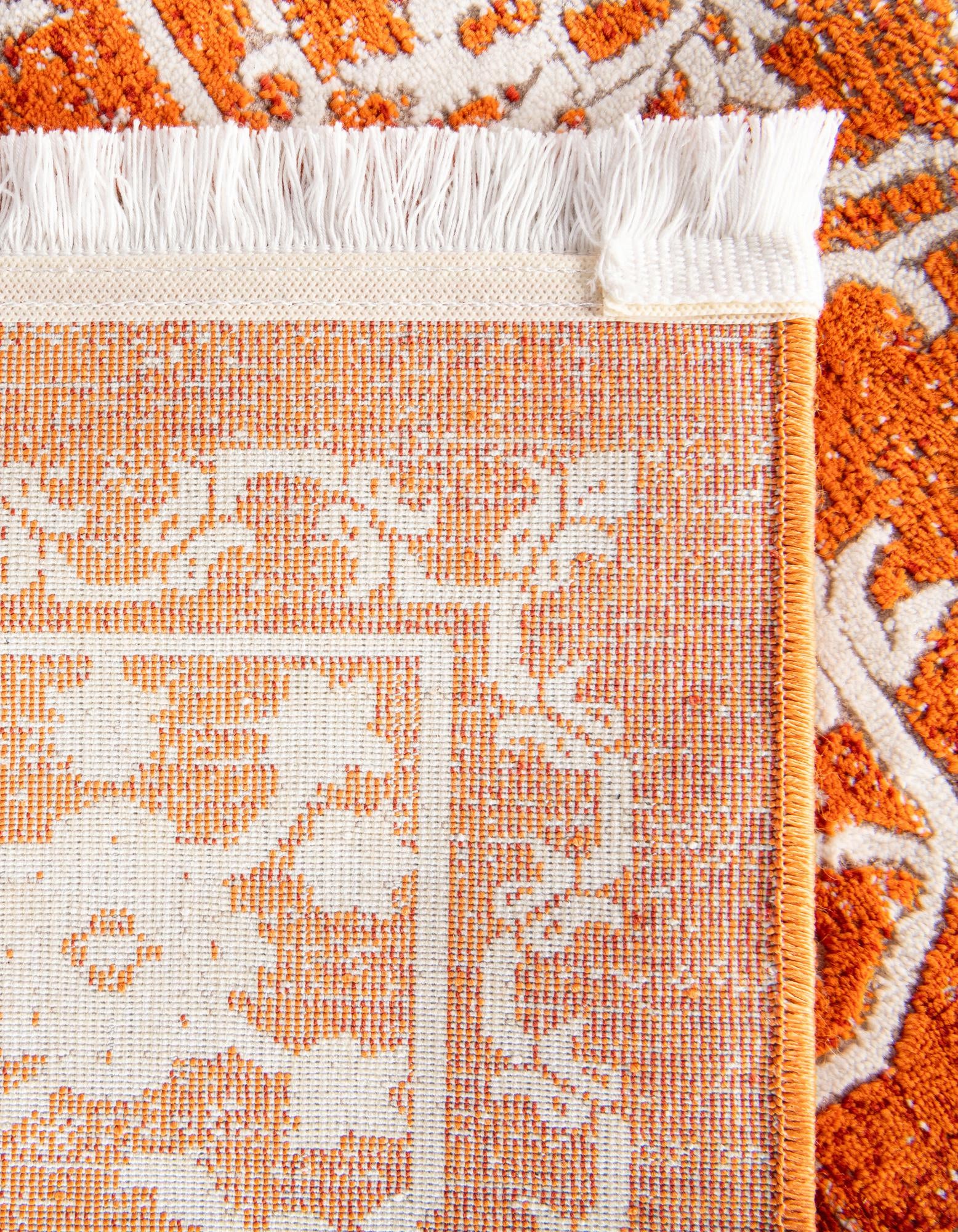 5' 3 x 5' 3 New Vintage Square Rug