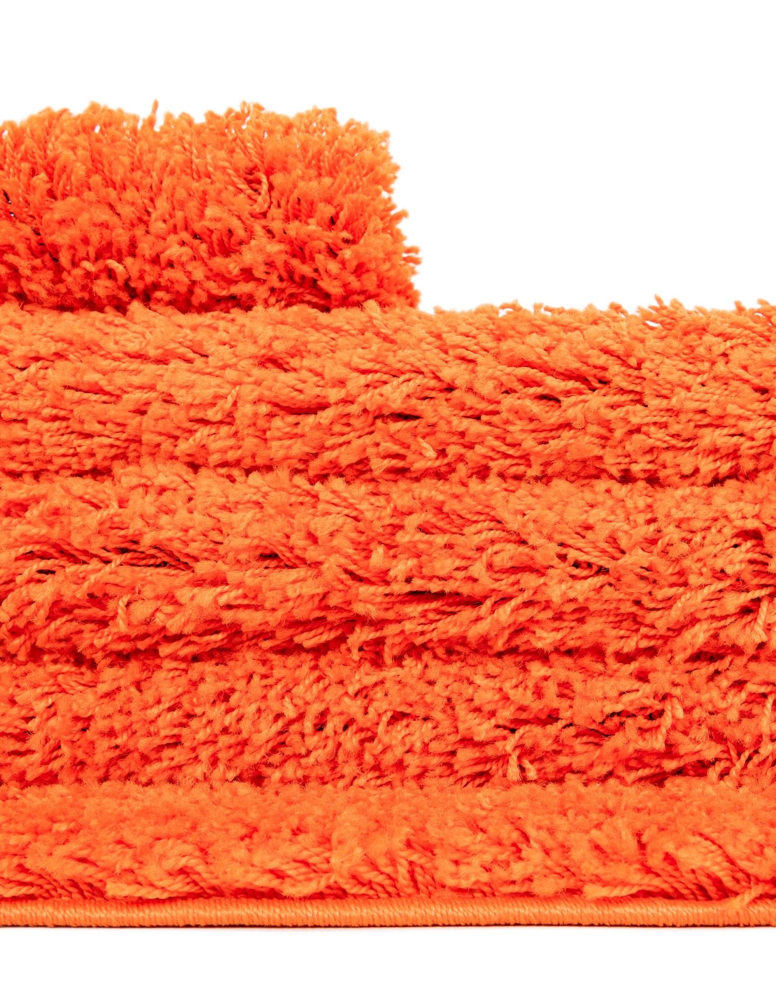 2' 7 x 16' 5 Solid Shag Runner Rug