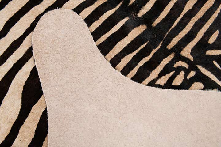 6' 2 x 6' 10 Cowhide Leather Freeform Rug