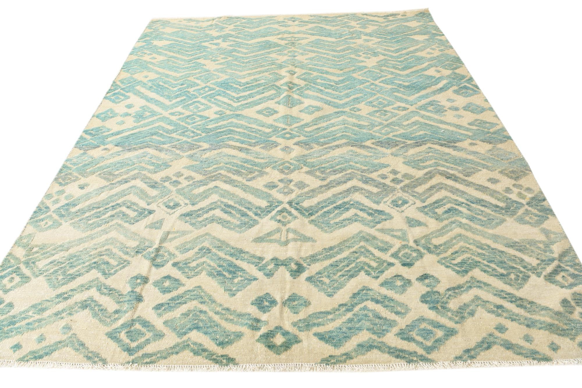 8' 2 x 10' Hand Knotted Darya Wool Rug