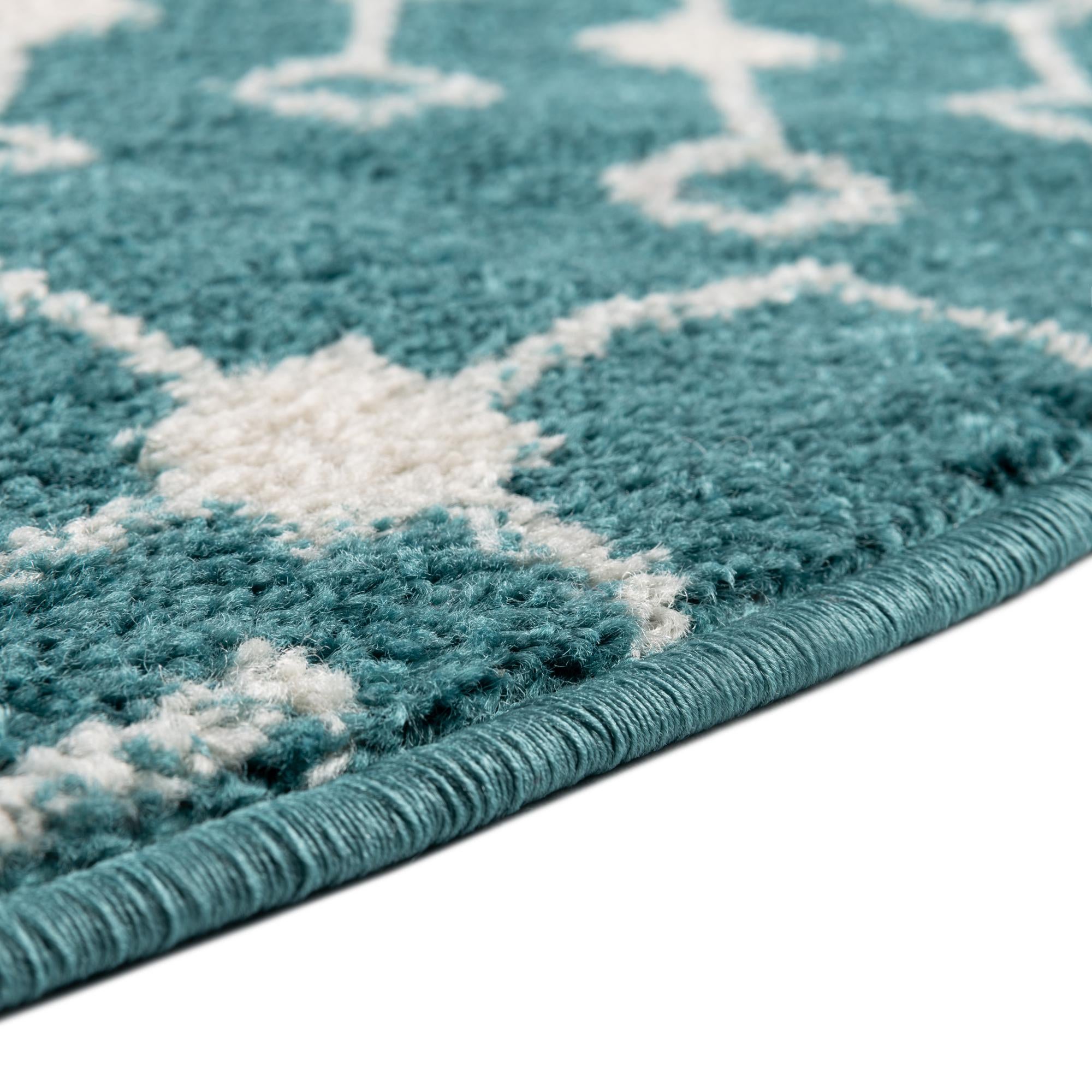 4' x 6' Moroccan Trellis Oval Rug