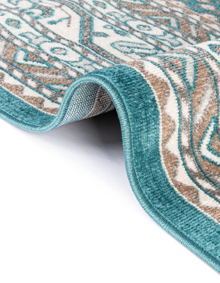 Detail image of 5' x 8' SoHo Oval Rug