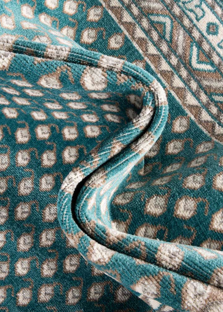 5' x 8' Tribeca Oval Rug