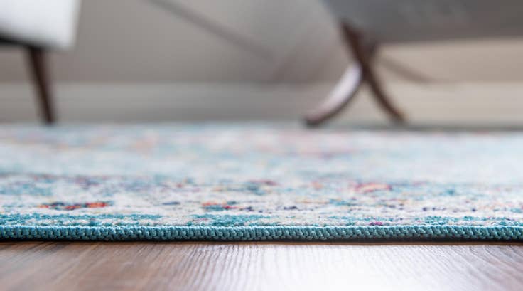 Detail image of 9' x 12' 2 Amulet Rug