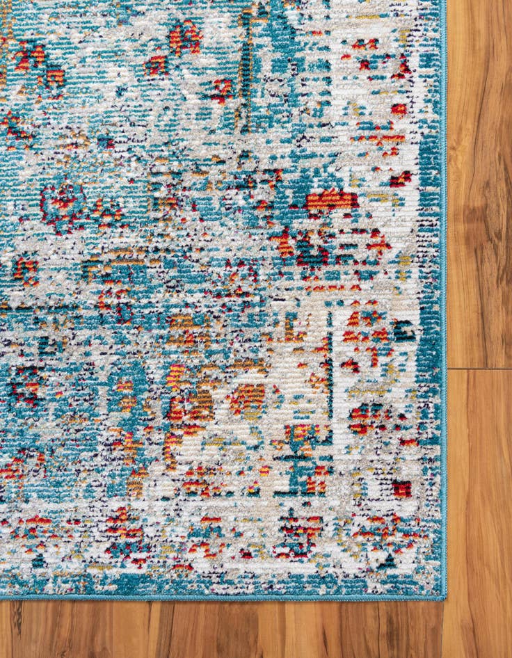 Detail image of 9' x 12' 2 Amulet Rug