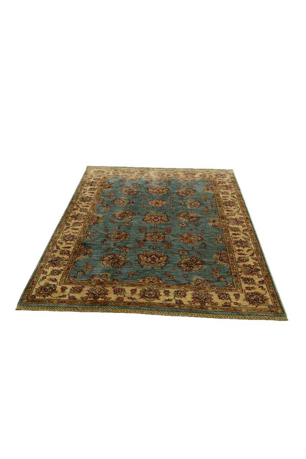 Detail image of 4' x 6' 1 Hand Knotted Ariana Ziegler Rug