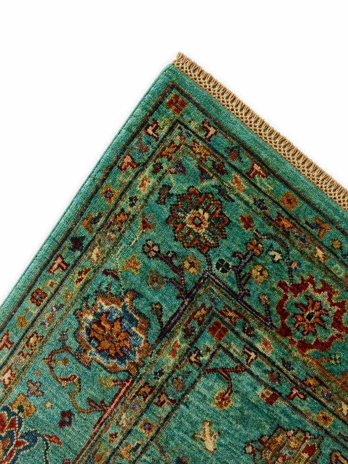 Detail image of 5' 2 x 6' 7 Hand Knotted Ariana Ziegler Rug