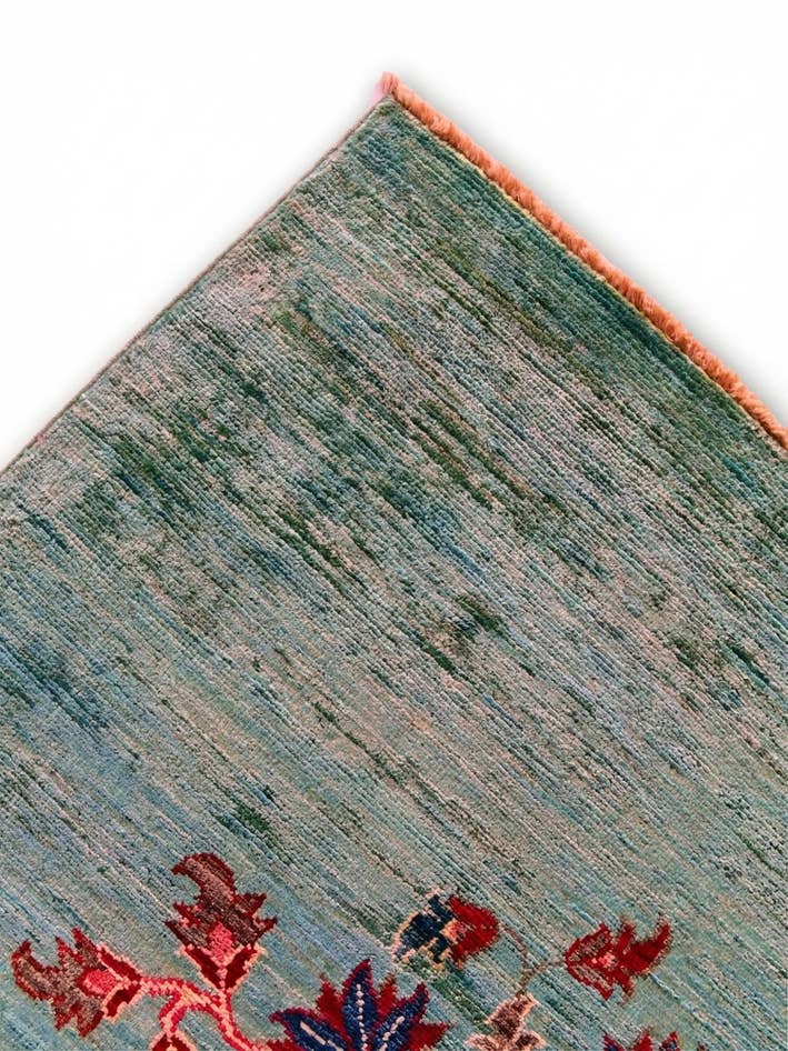 Detail image of 4' 3 x 6' 1 Hand Knotted Ariana Ziegler Rug