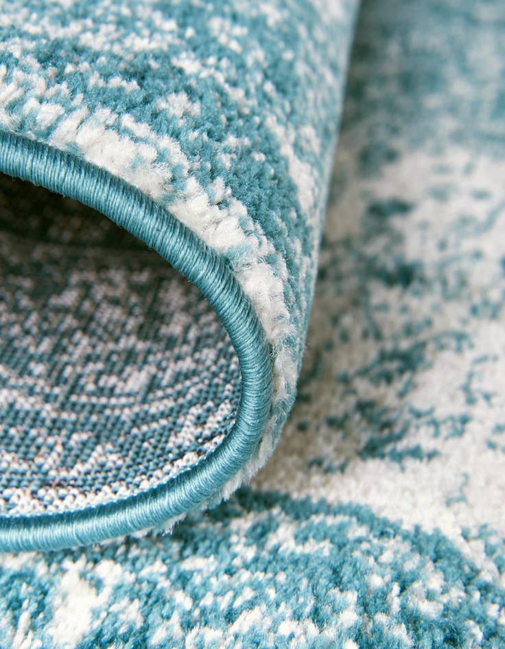 Detail image of 8' x 11' Bexley Rug