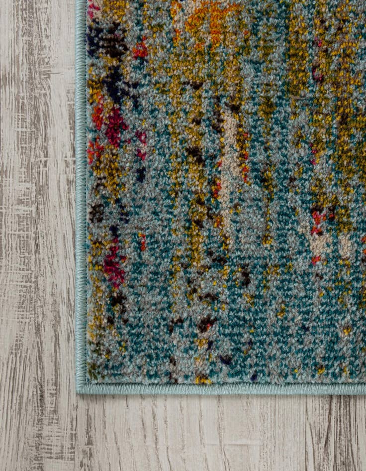 Detail image of 3' 3 x 5' 3 Washable Carnevale Rug