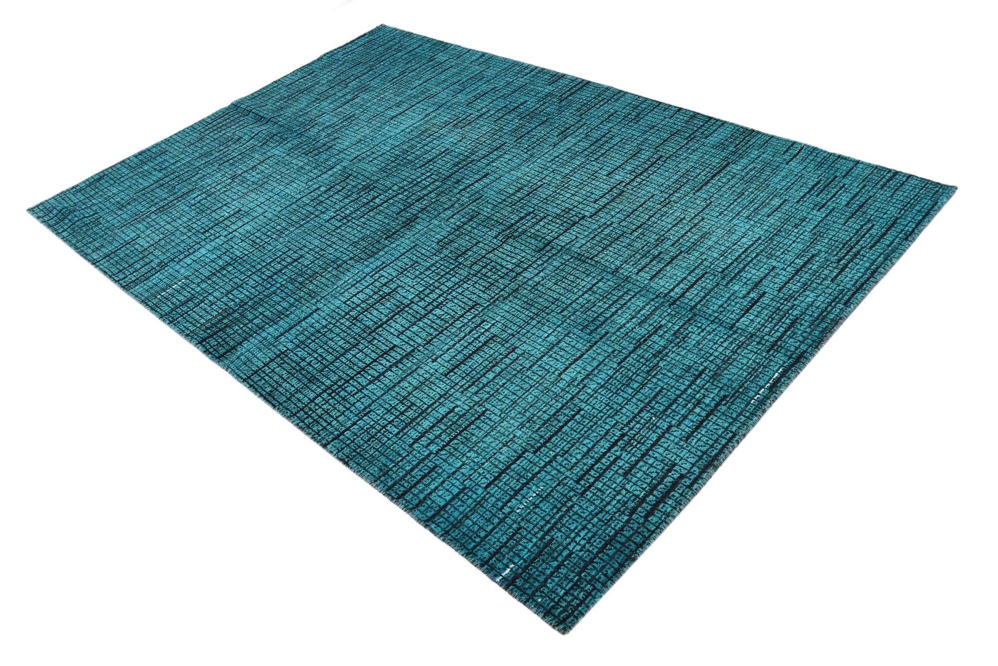 5' 5 x 7' 10 Hand Knotted Darya Wool Rug