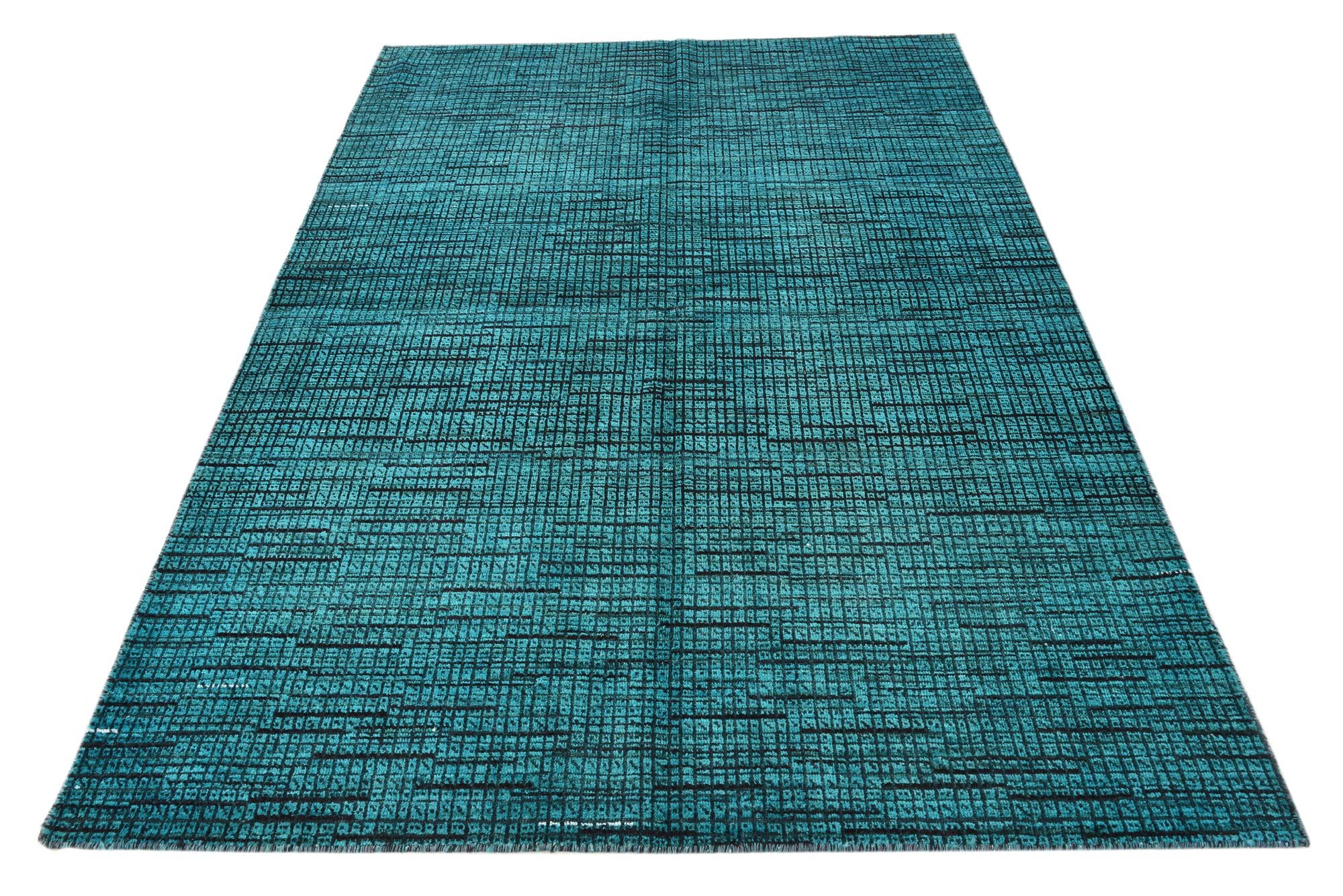 5' 5 x 7' 10 Hand Knotted Darya Wool Rug