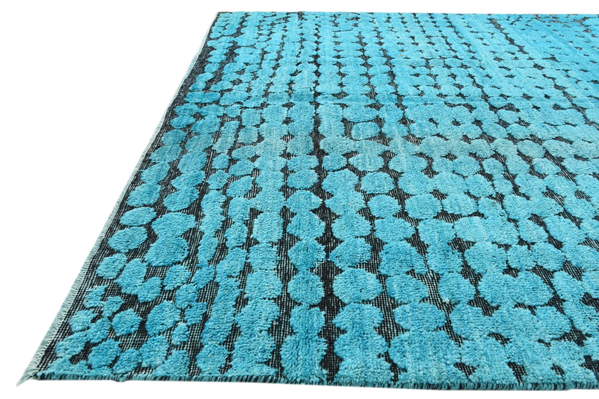 5' 5 x 8' 3 Hand Knotted Darya Wool Rug