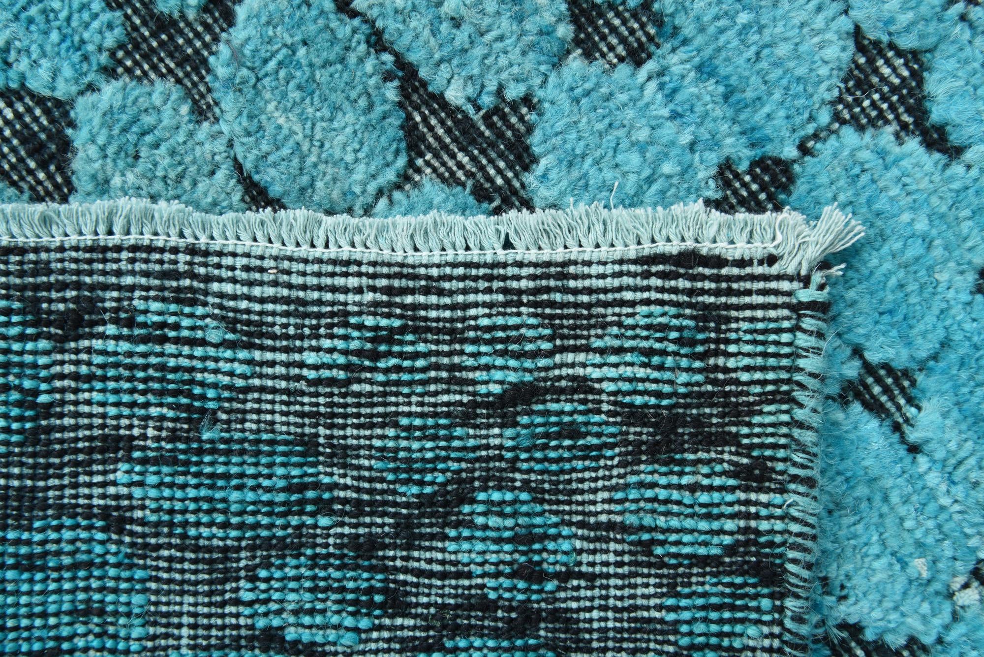 5' 5 x 8' 3 Hand Knotted Darya Wool Rug