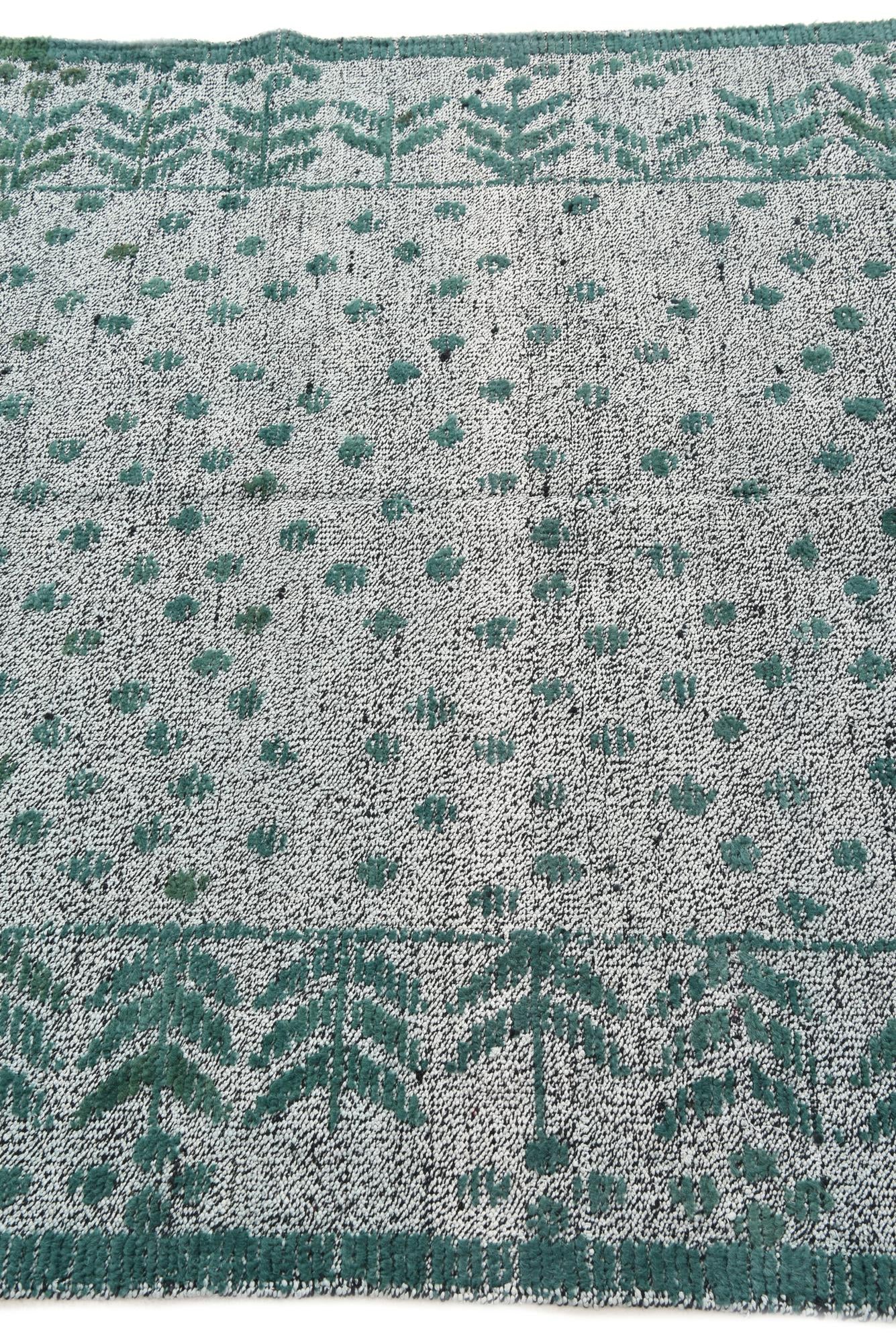 4' 11 x 7' 2 Hand Knotted Darya Wool Rug