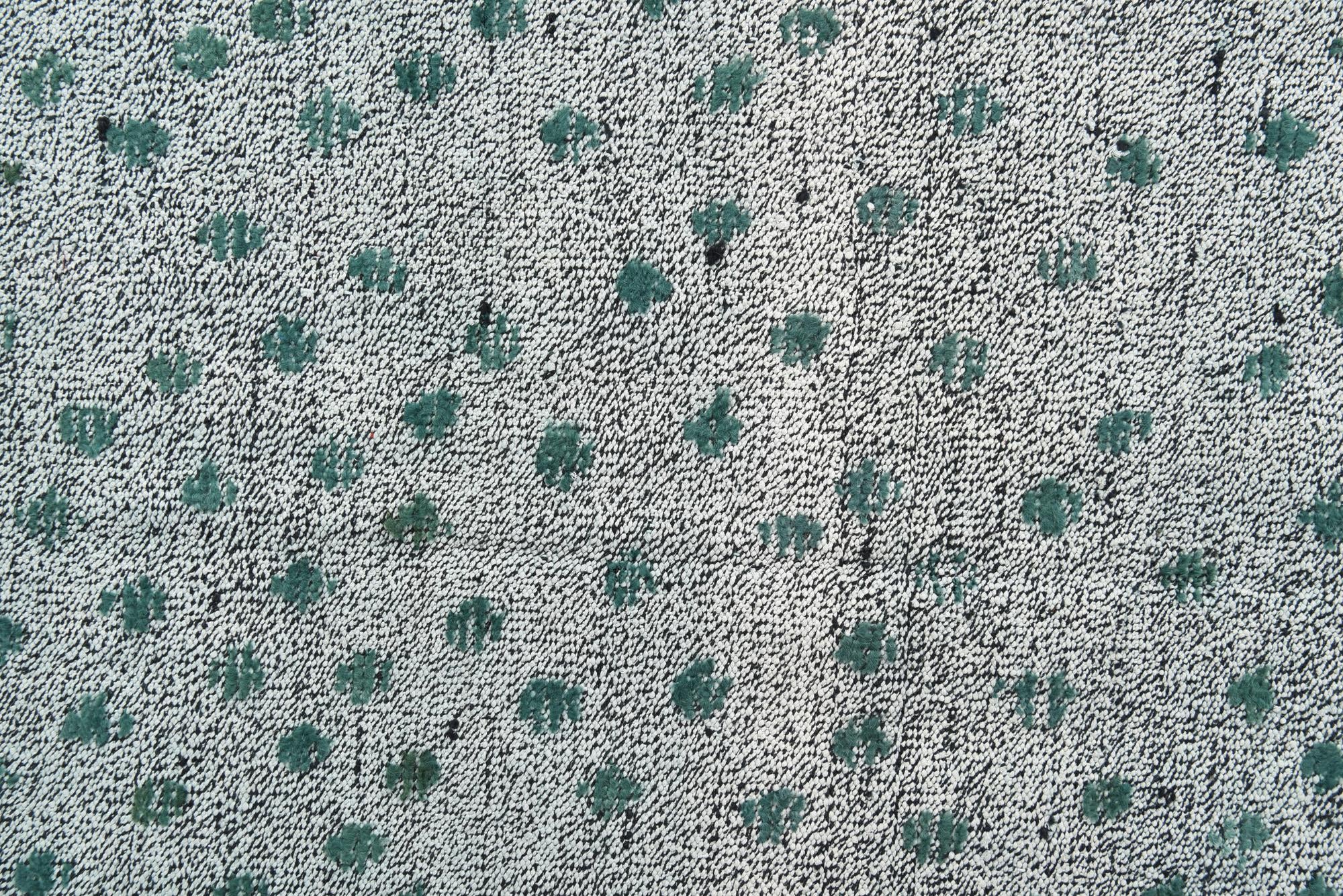 4' 11 x 7' 2 Hand Knotted Darya Wool Rug