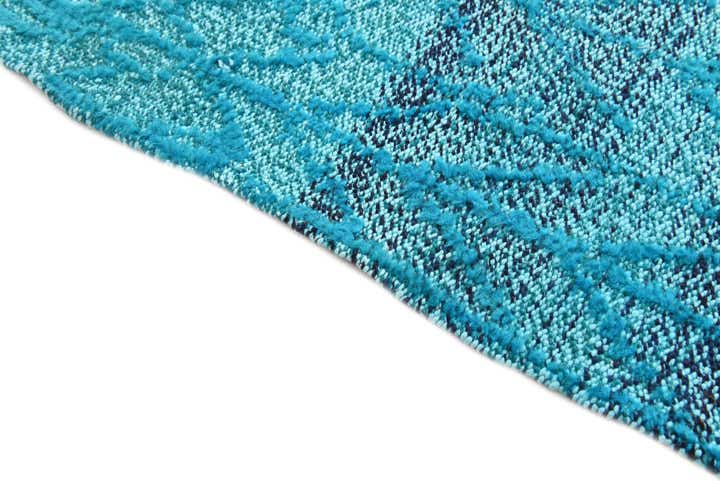 5' 4 x 8' 5 Hand Knotted Darya Wool Rug