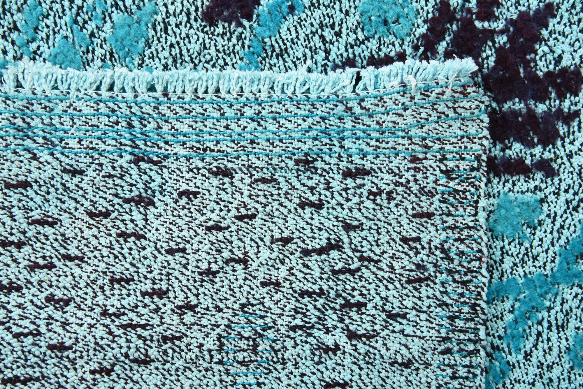 5' 6 x 8' Hand Knotted Darya Wool Rug
