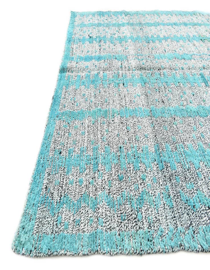 Detail image of 5' 2 x 7' 10  Hand Knotted Darya Wool Rug