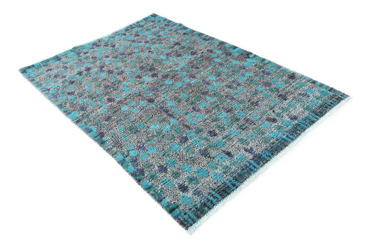 Detail image of 4' 2 x 5' 11 Hand Knotted Darya Wool Rug