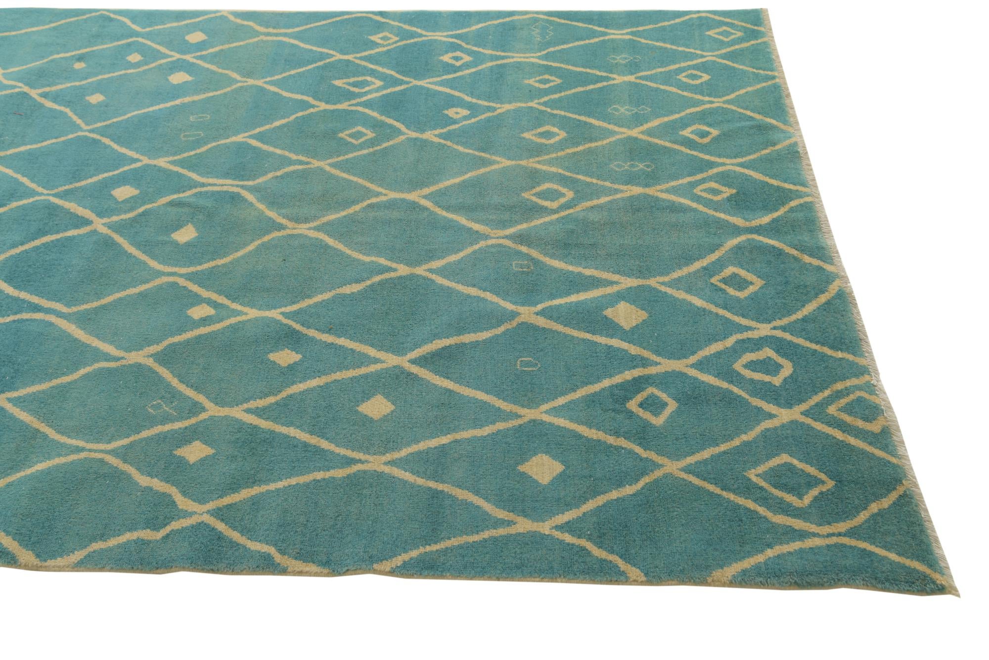 5' 8 x 8' Hand Knotted Darya Wool Rug