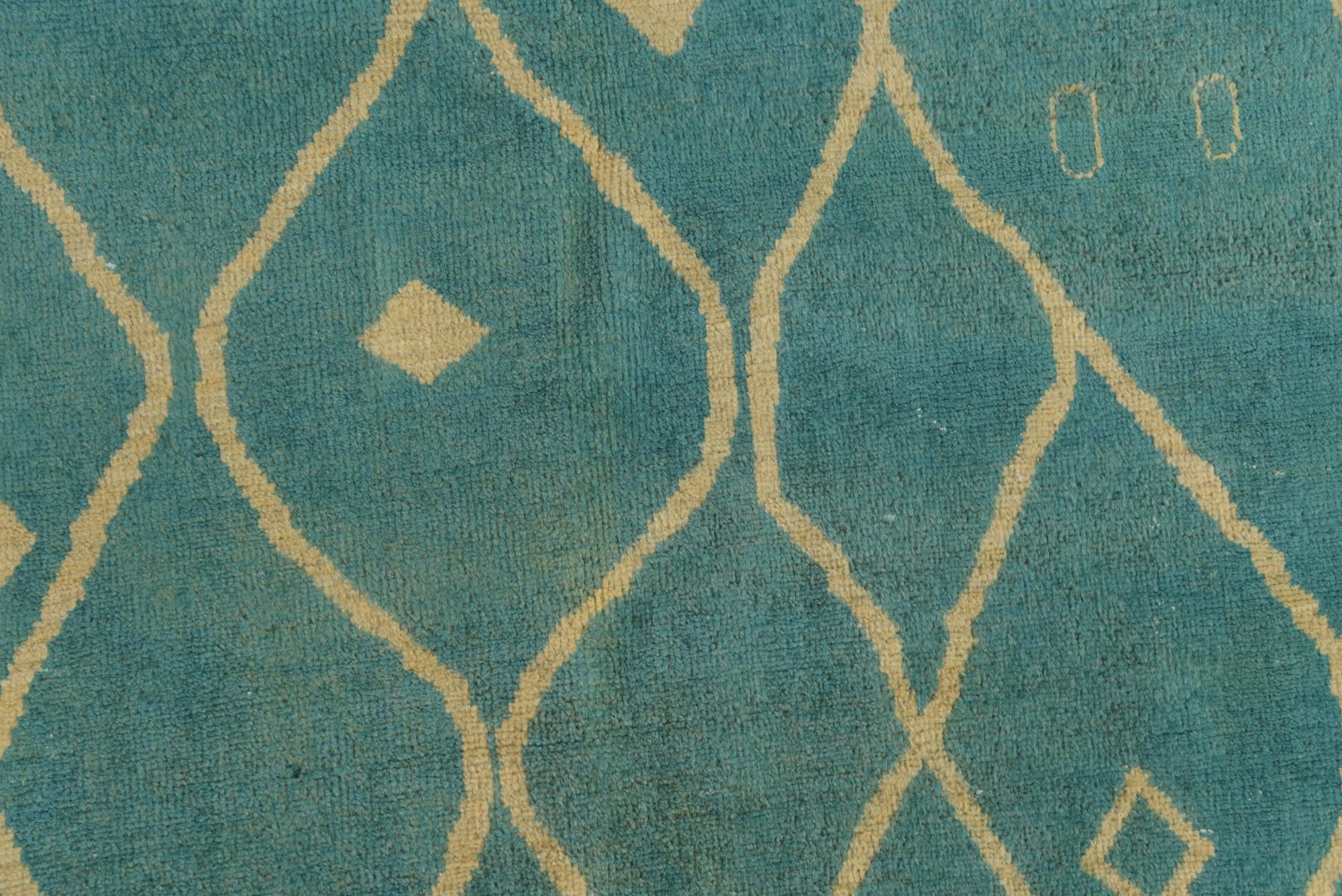 5' 8 x 8' Hand Knotted Darya Wool Rug