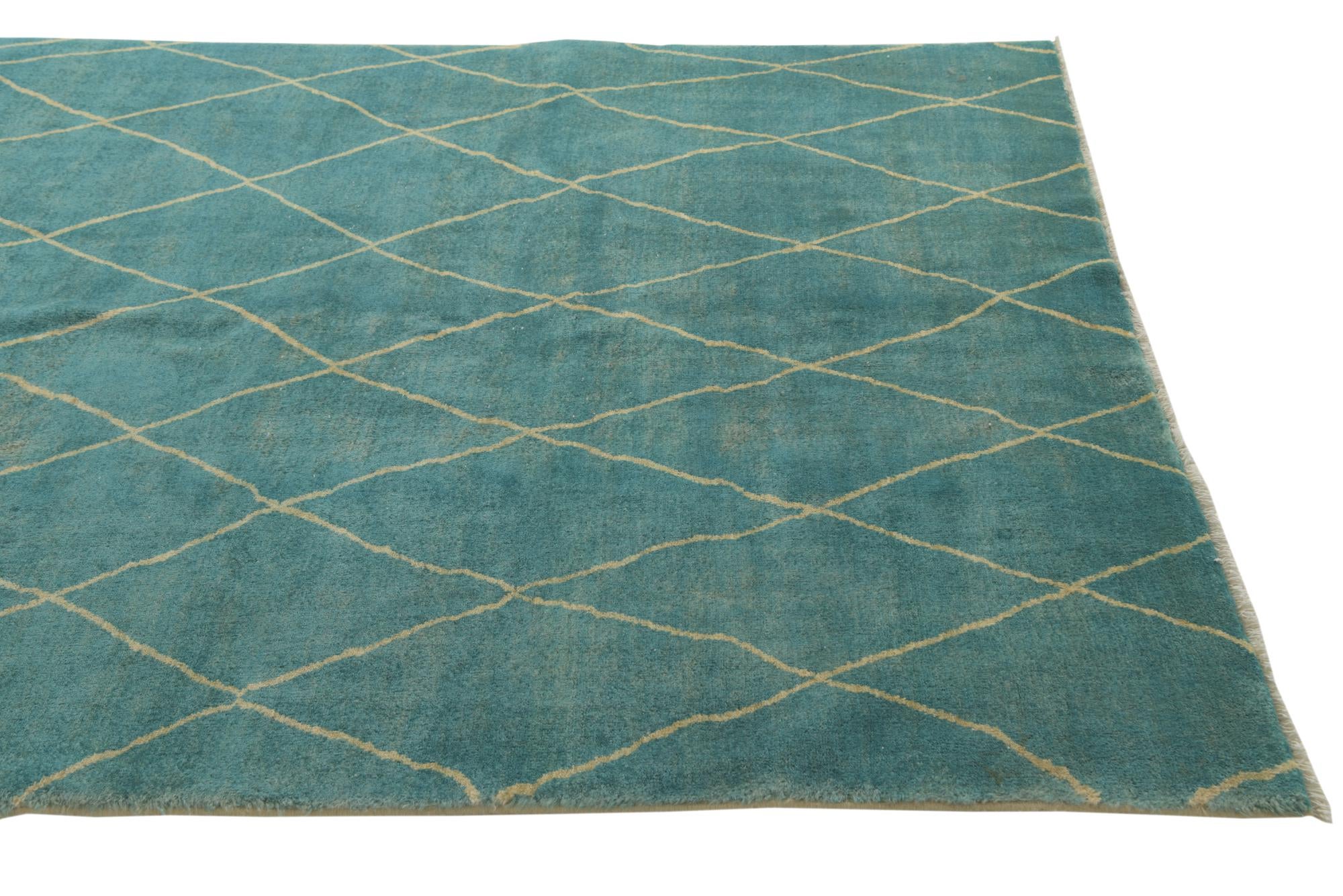 5' 8 x 8' Hand Knotted Darya Wool Rug