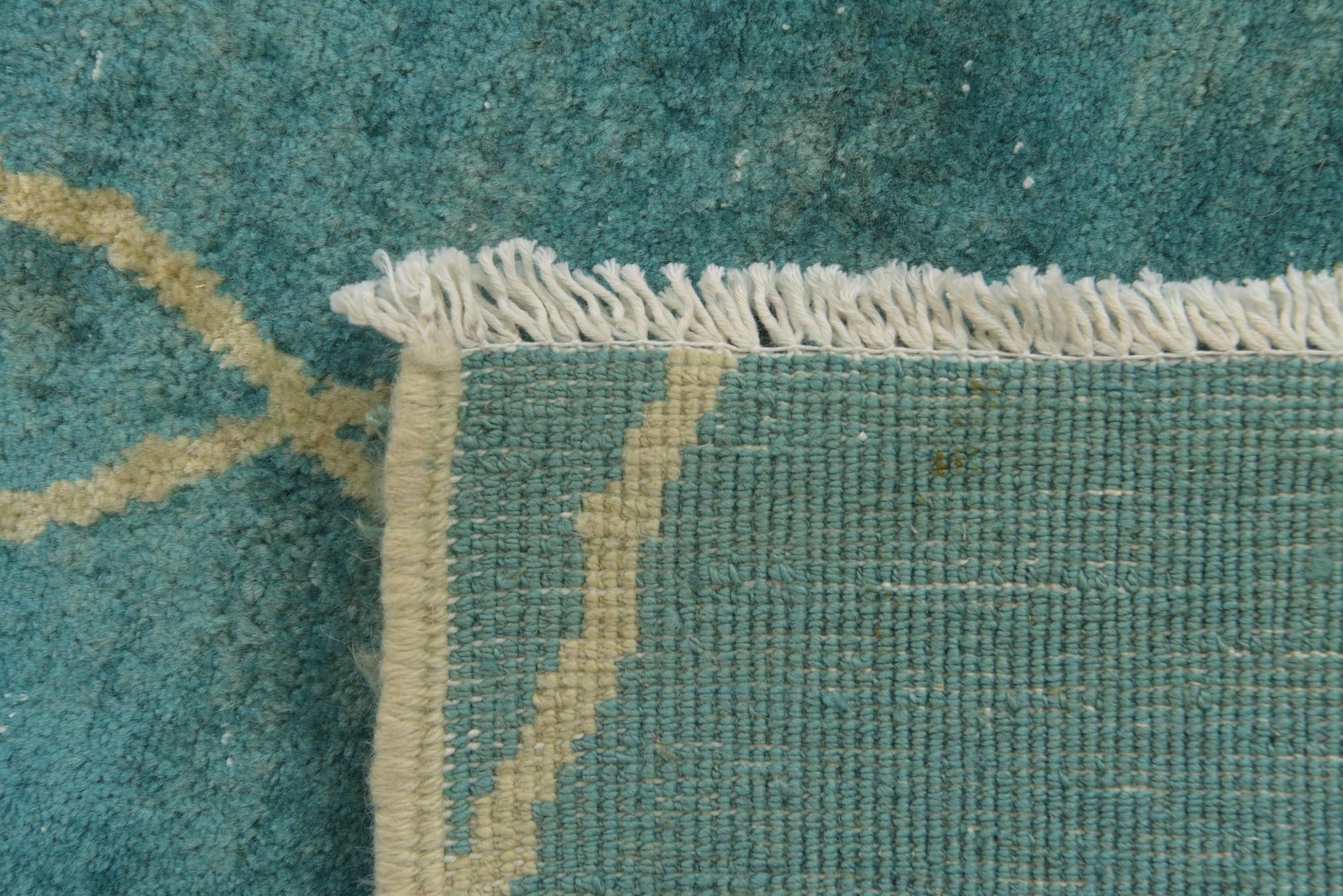 5' 8 x 8' Hand Knotted Darya Wool Rug
