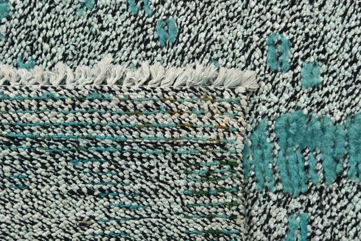5' 4 x 7' Hand Knotted Darya Wool Rug