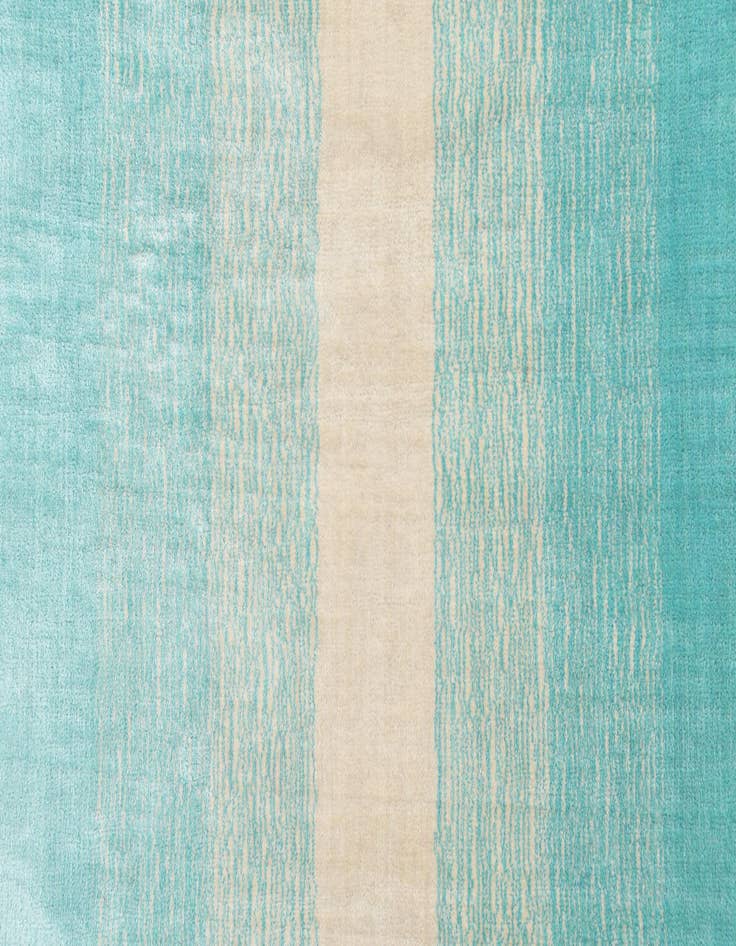 Detail image of 6' 7 x 9' 9  Hand Knotted Darya Wool Rug