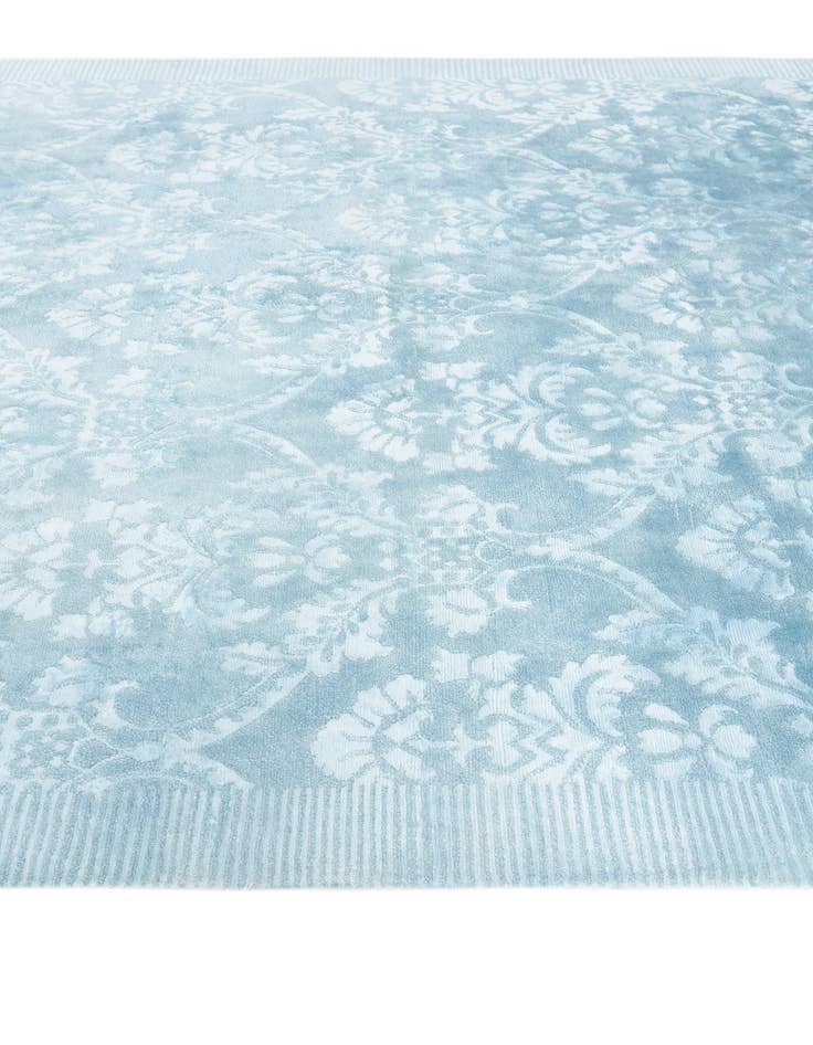 Detail image of 6' 8 x 10' 2 Hand Knotted Darya Wool Rug