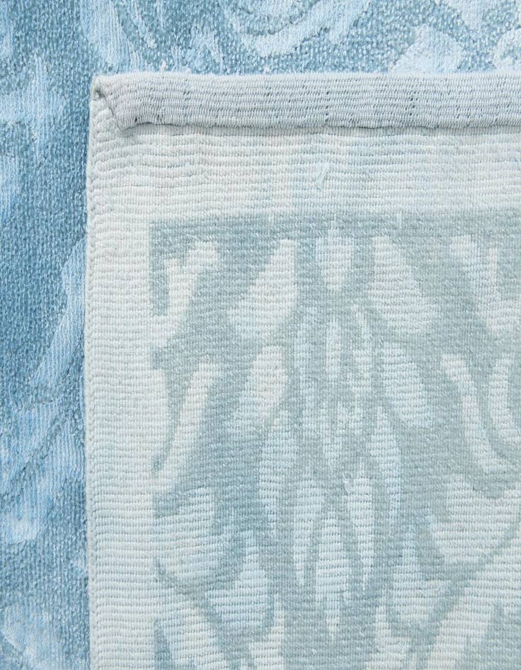 Detail image of 6' 9 x 9' 5  Hand Knotted Darya Wool Rug