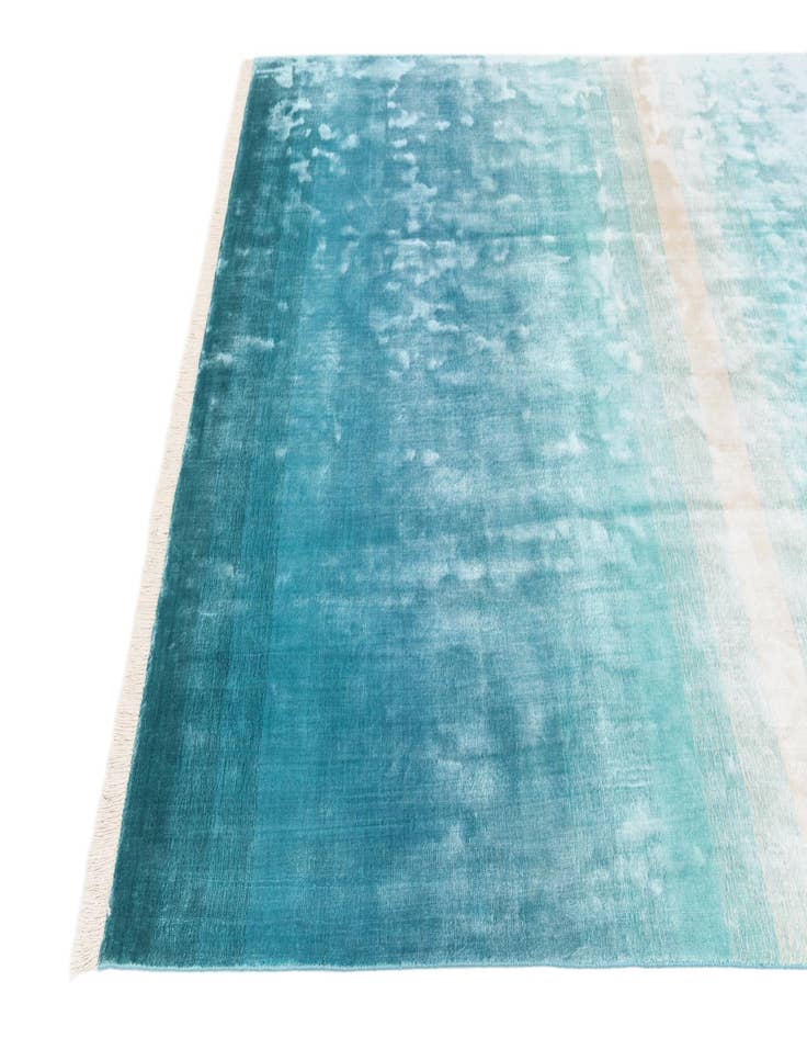 Detail image of 6' 7 x 9' 10  Hand Knotted Darya Wool Rug