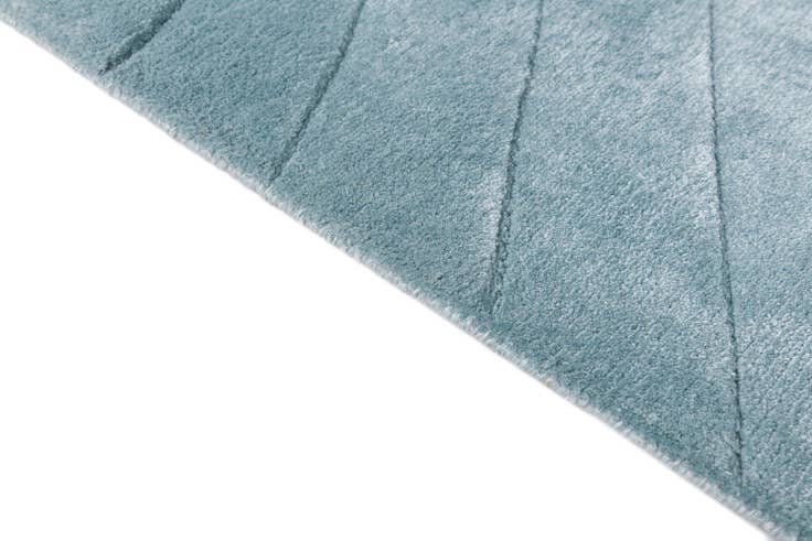 Detail image of 5' 1 x 6' 7 Hand Knotted Darya Wool Rug