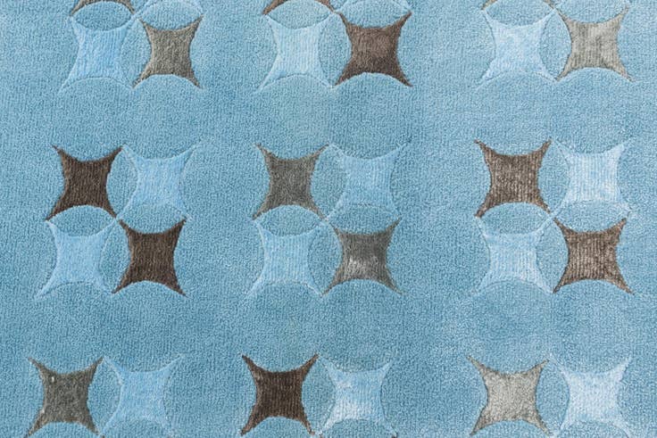 Detail image of 2' 10 x 4' 11 Hand Knotted Darya Wool Rug