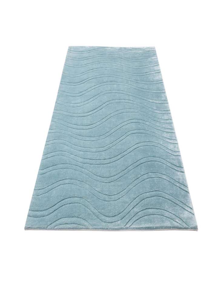 5' 8 x 8' Hand Knotted Darya Wool Rug