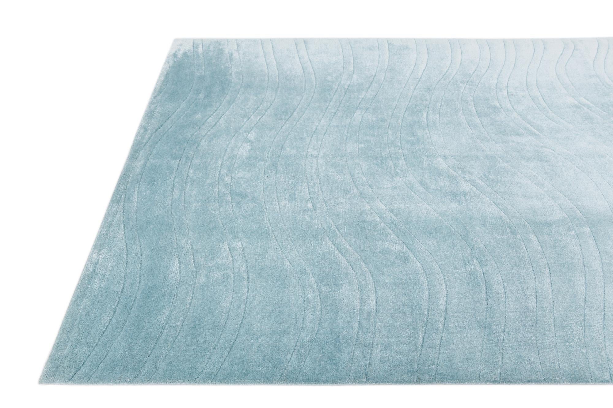 5' 8 x 8' Hand Knotted Darya Wool Rug