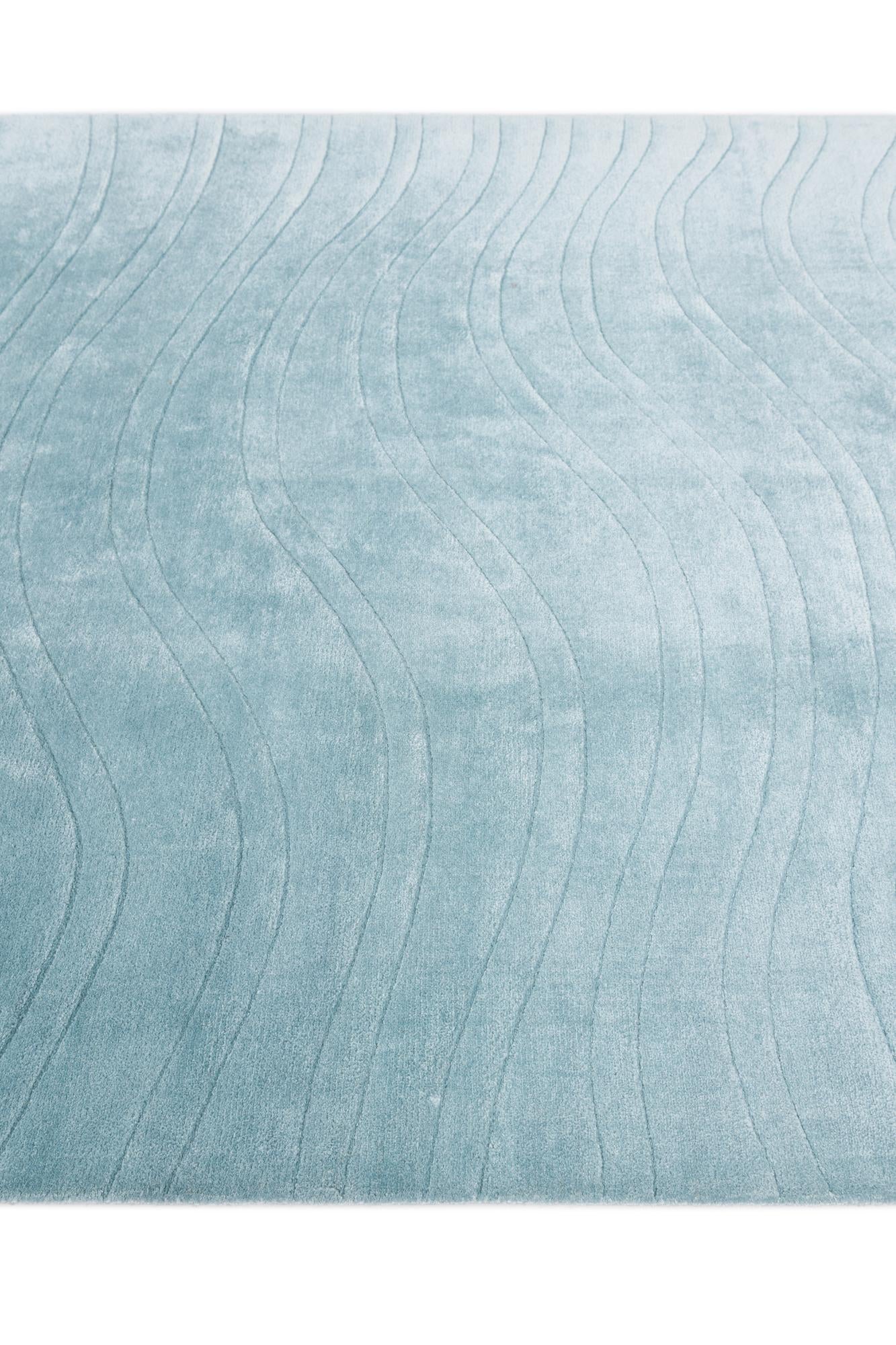 5' 8 x 8' Hand Knotted Darya Wool Rug