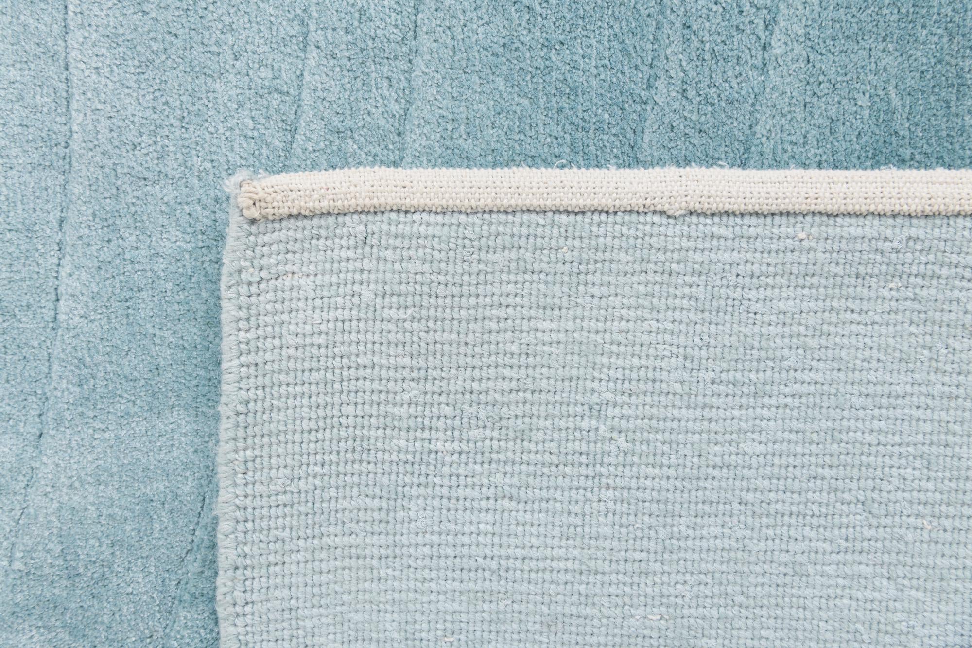 5' 8 x 8' Hand Knotted Darya Wool Rug