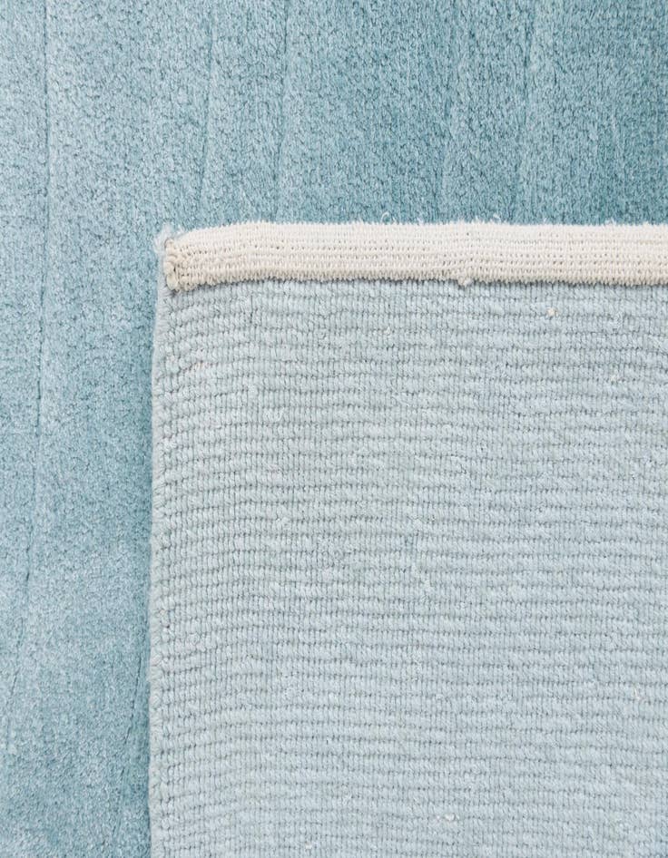 Detail image of 5' 8 x 8'  Hand Knotted Darya Wool Rug