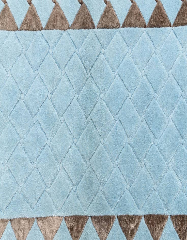 Detail image of 3' x 5'  Hand Knotted Darya Wool Rug