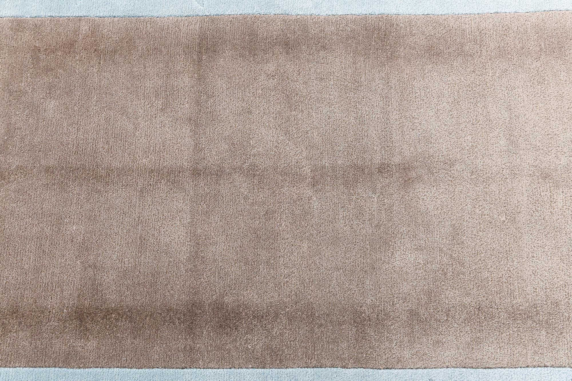 5' 9 x 9' Darya Rug