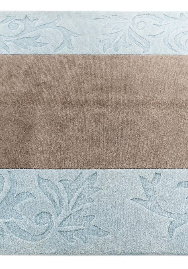 Detail image of 4' x 5' 10 Darya Rug