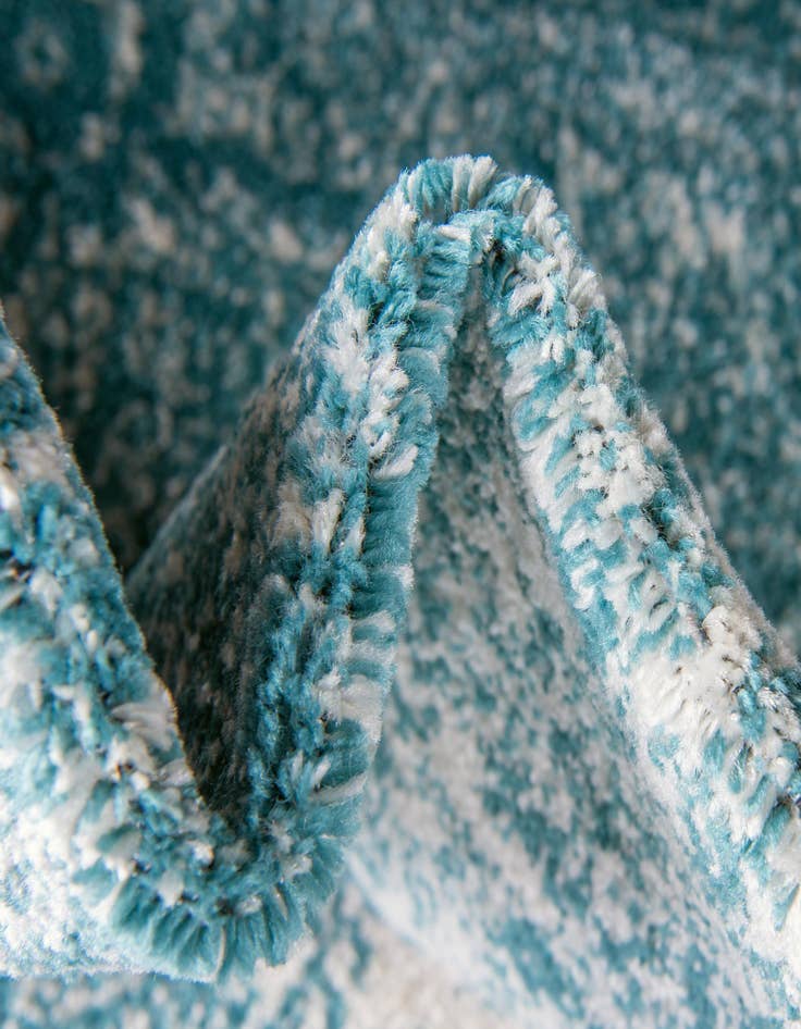 Detail image of 8' x 10' Dover Rug