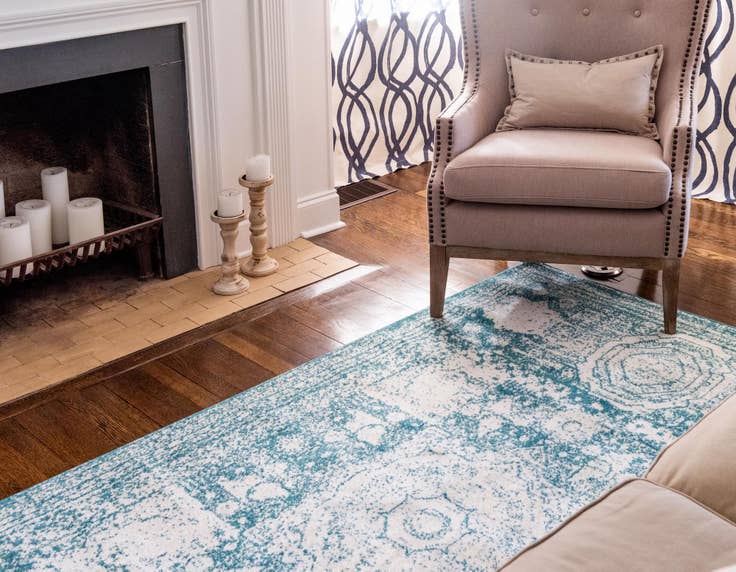 Detail image of 2' x 3' Dover Rug