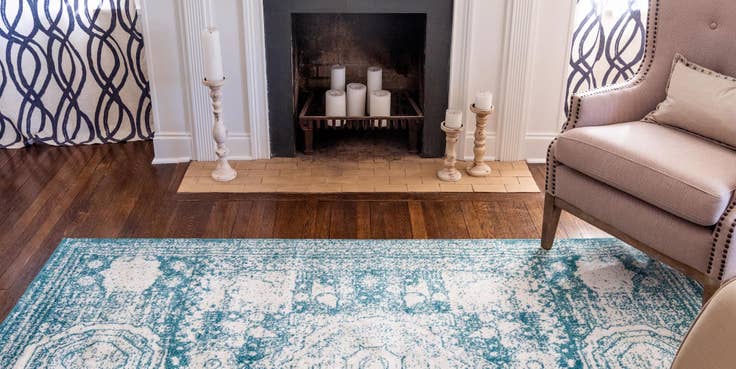 Detail image of 2' x 3' Dover Rug