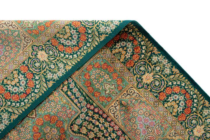 3' 4 x 5' 1 Ghom Silk Rug